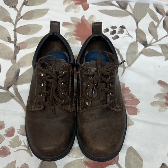 Skechers Men's Dark Brown Leather Oxfords - Picture 1 of 13